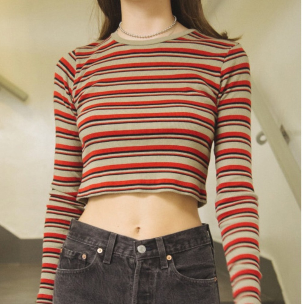 Brandy Melville Santana Top